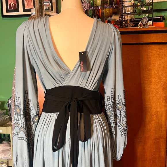 NWT Trashy Diva Deco Embroidered Dress in French Blue US 10 - Picture 10 of 12